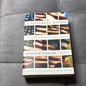A Different Mirror by Ronald Takaki - Multicolor Cover